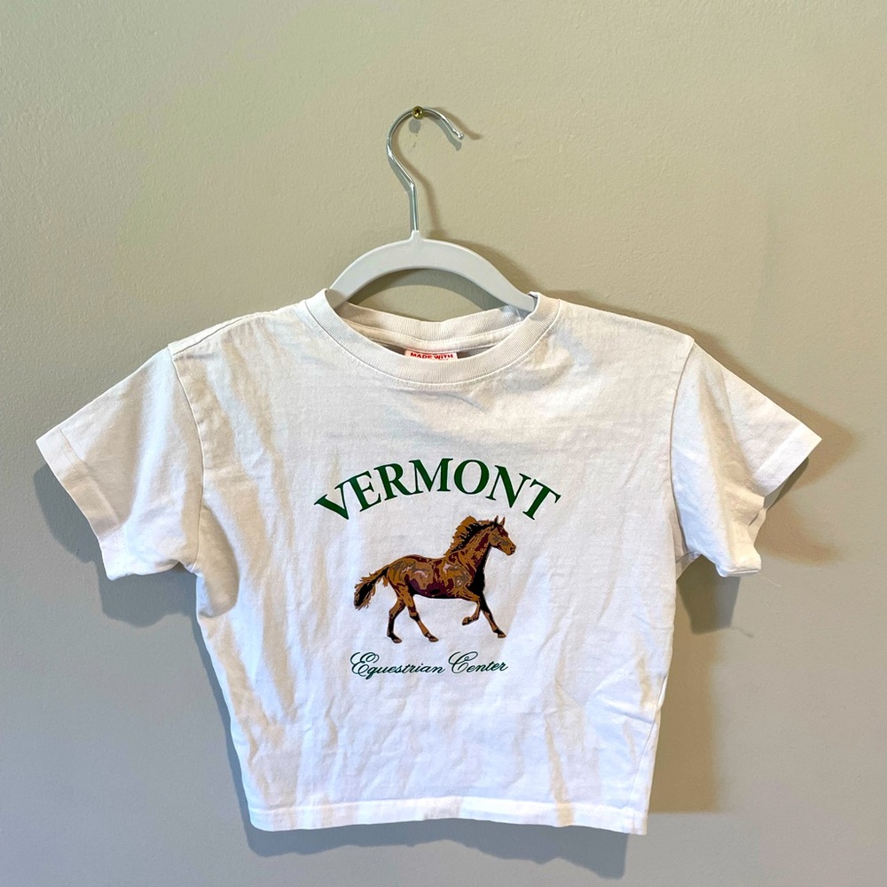 EVRY Jewels “Vermont” Baby Tee Size Small